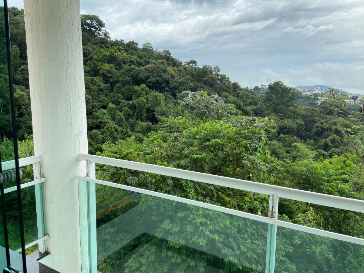 Casa Em Escarpas Do Lago Villa Capitólio Esterno foto